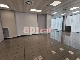 Mieten , 213.00 m², Can Sellarès-Zona de l´Estació