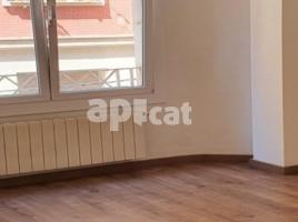 Квартиры, 82.00 m², Рядом с автобусом и метро, Calle TORRENT DE LES FLORS