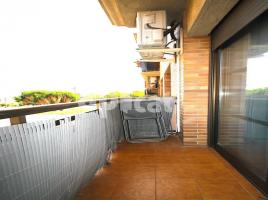 Apartament, 55.00 m², 附近的公共汽車和火車, 九成新, Calle del Comandant Sugranyes