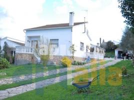 Houses (villa / tower), 235.00 m²