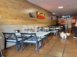 Local comercial, 50.00 m², Calle Els Olivers