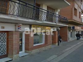 Lloguer local comercial, 35.00 m², prop de bus i tren