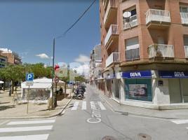 Lloguer local comercial, 35.00 m², prop de bus i tren