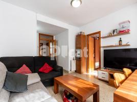 Piso, 75.00 m², cerca de bus y tren