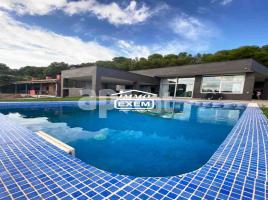 Casa (xalet / torre), 360.00 m², seminou