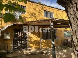  (xalet / torre), 85.00 m², Calle dels Clavells