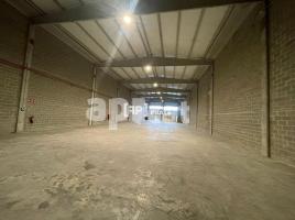 For rent industrial, 850 m², Zona