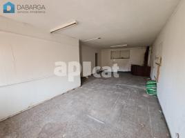 Local comercial, 100.00 m², Calle Bateria