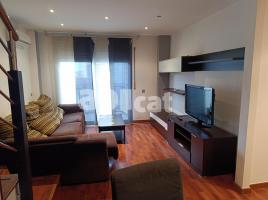 Àtic, 100.00 m², seminou, Calle Gran