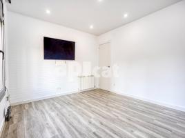 Piso, 87.00 m², cerca de bus y tren