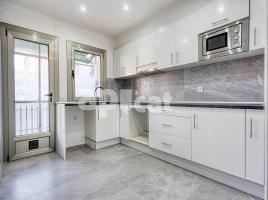 Piso, 87.00 m², cerca de bus y tren