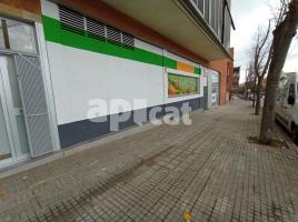 Local comercial, 131.00 m², seminou