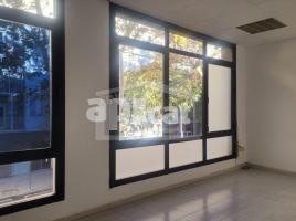 Oficina, 148.00 m², prop de bus i tren, Calle de Pujades