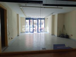 Local comercial, 124 m², Zona