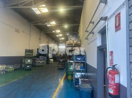 Nave industrial, 810.00 m²