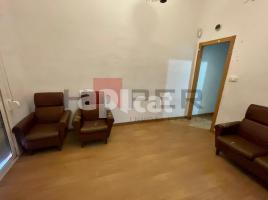 Apartament, 70.00 m², prop de bus i tren, Avenida MONTSERRAT