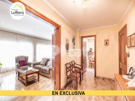 Piso, 220.00 m², cerca de bus y tren