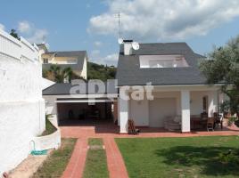 Houses (villa / tower), 260.00 m²