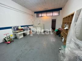 Lloguer local comercial, 104 m², Zona