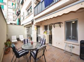 Piso, 99.00 m², cerca de bus y tren