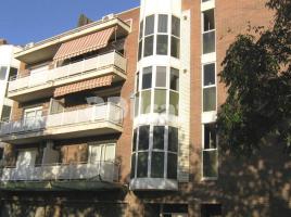 Квартиры, 85.00 m², pядом автобусный и железнодорожный, Avenida del Baix Llobregat