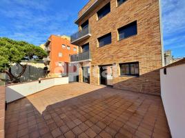 Pis, 108.00 m², nou, Calle Giralda, 17