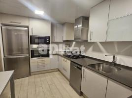 Pis, 67.00 m², prop de bus i tren, Calle de Josep Ricart