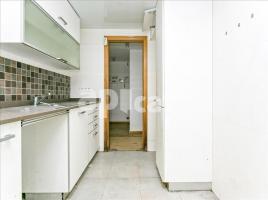 Apartament, 80.00 m², جديد تقريبا, Calle de Celdoni Guixà