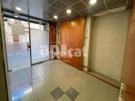 Local comercial, 194 m², Zona