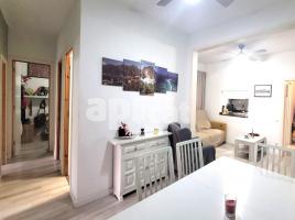 Piso, 90.00 m², cerca de bus y tren, Calle del Marroc