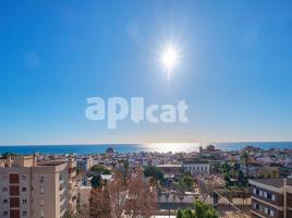 Àtic, 163.00 m², prop de bus i tren, Muntanya i Mar