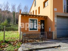 Lloguer Casa (unifamiliar aïllada), 57.00 m², prop de bus i tren