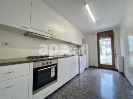 Alquiler habitación, 12.00 m², cerca de bus y tren