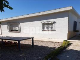 Casa (unifamiliar aïllada), 86.00 m², prop de bus i tren