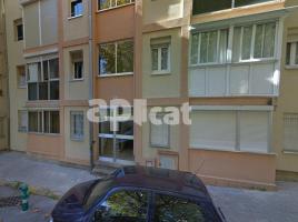 Piso, 66.00 m², cerca de bus y tren