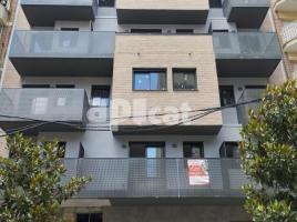 Piso, 89.00 m², cerca de bus y tren