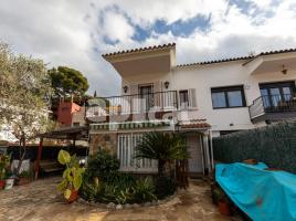 Terraced house, 151.00 m², near bus and train, CENTRO