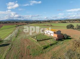 Houses (masia), 372 m², Zona