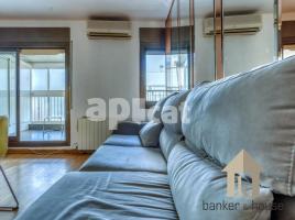 Attic, 80 m², Zona