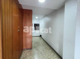 Flat, 86.00 m², near bus and train