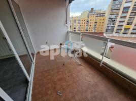 Pis, 100.00 m², prop de bus i tren, Calle D'Higini Angles