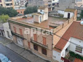 Houses (terraced house), 559.00 m², near bus and train, Calle de l'Empordà, 48