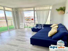 Flat, 57.00 m², near bus and train