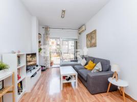 Pis, 92.00 m², على مقربة من الحافلات والمترو, Calle de los Castillejos