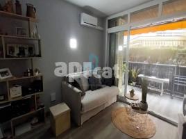 Apartament, 50.00 m², in der Nähe von Bus und Bahn, Calle de València