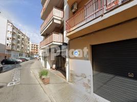 Piso, 86.00 m², cerca de bus y tren