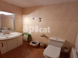 Apartament, 102.00 m², حافلة قرب والقطار, Calle Amadeu Vives