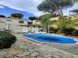 Casa (xalet / torre), 430.00 m², Calle Alzina