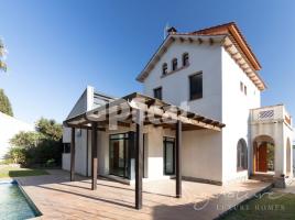 Casa (xalet / torre), 334 m², Paseo Merla