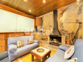 Houses (country house), 160.00 m², almost new, Plaza del Bisbe Font, 1